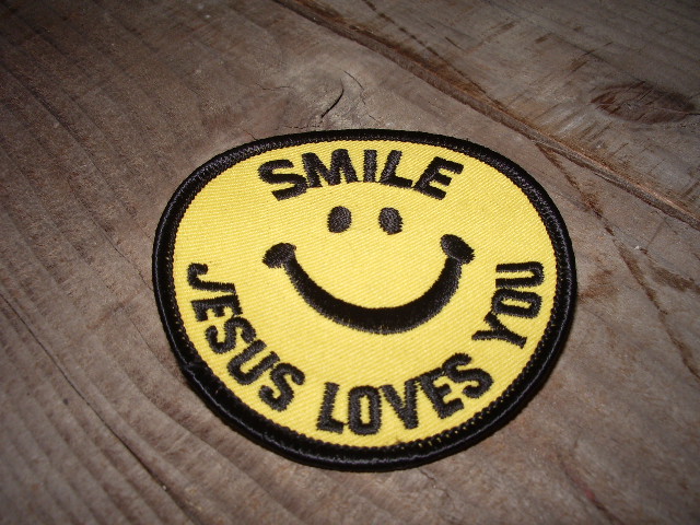 SMILE JESUS LOVES YOU & PEACE/ WAPPEN