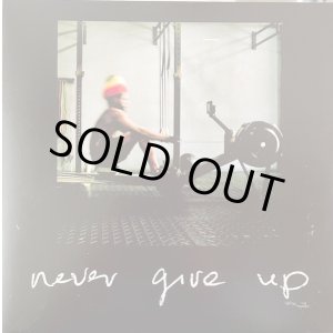 画像: CHRONIXX - NEVER GIVE UP / 10" /