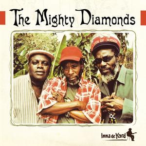 画像1: THE MIGHTY DIAMONDS-INNA DE YARD