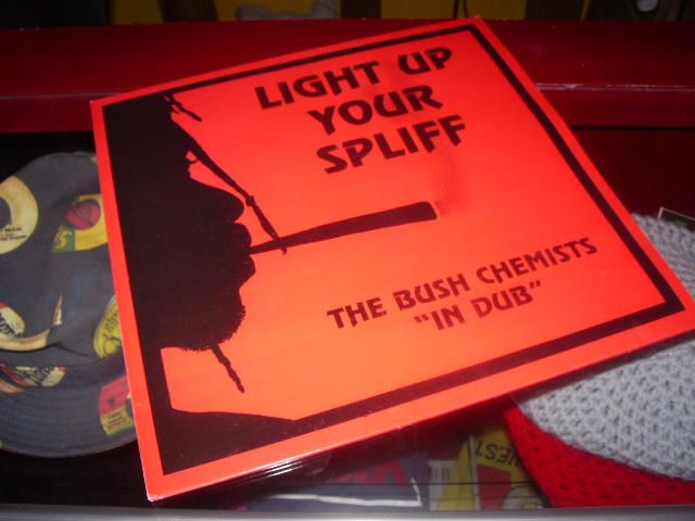 画像: BUSH CHEMISTS-LIGHT UP YOUR SPLIFF